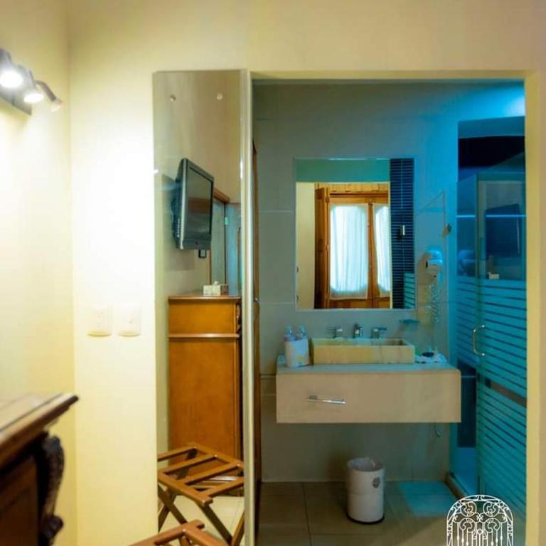 Hotel Puebla de Antaño - Suite Junior - 19