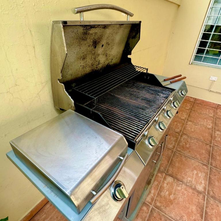 Apartamento, casita con amplio jardin - Apartamento de 2 dormitorios - 2