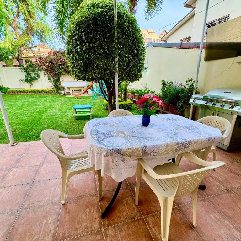 Apartamento, casita con amplio jardin - Apartamento de 2 dormitorios - 35