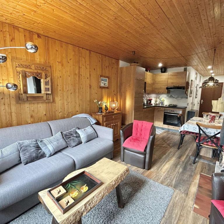 Appartement 2 Pièces + Coin Nuit, 4-6 Couchages avec Balcon et Parking à Megève - FR-1-597-191 - Apartment - 1