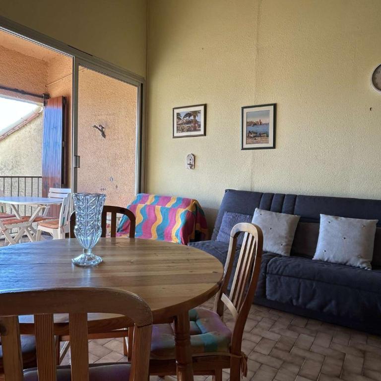 Appart Studio cabine mezzanine 5 couchages BANYULS SUR MER BN060-002 - Appartement 1 Chambre - Vue sur Ville - 4