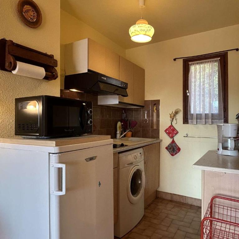 Appart Studio cabine mezzanine 5 couchages BANYULS SUR MER BN060-002 - Appartement 1 Chambre - Vue sur Ville - 7
