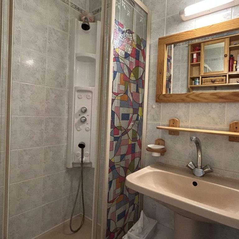 Appart Studio cabine mezzanine 5 couchages BANYULS SUR MER BN060-002 - Appartement 1 Chambre - Vue sur Ville - 15