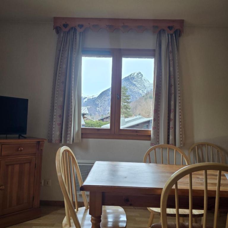 Samoens - E12 - Apartment mit 2 Schlafzimmern - 9