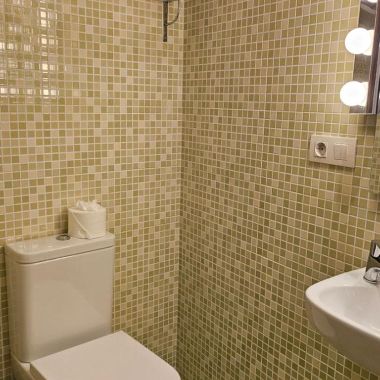 Vivienda en el centro de la ciudad - Apartamento de 1 dormitorio - 28