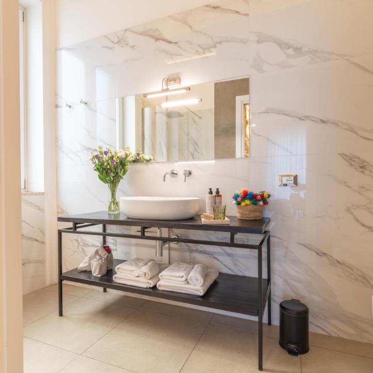 Family Affair Luxury Rooms&Suites - Suite - 11