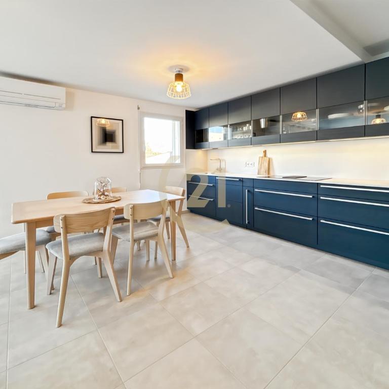 Duplex T4 proche de la plage à Calvi - Appartement 3 Chambres - 7
