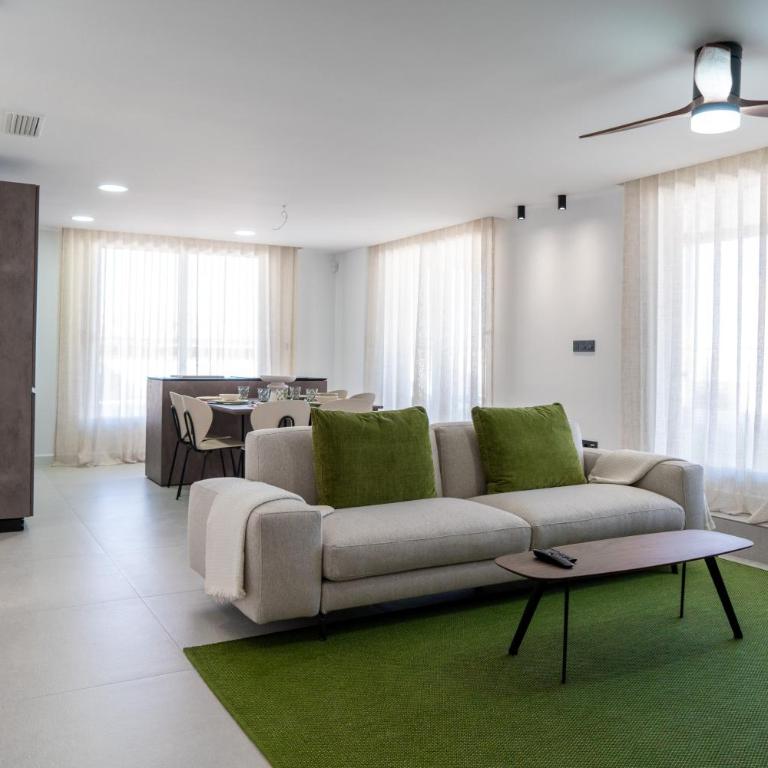 Luxury penthouse 3 bedrooms, large terrace, barbecue, near beach and Shopping Center - La Zenia - Apartamento de 3 dormitorios - 3
