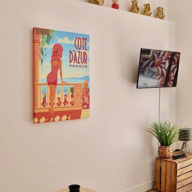 Studio with Big terrace full center with air conditioning - Appartement - 10
