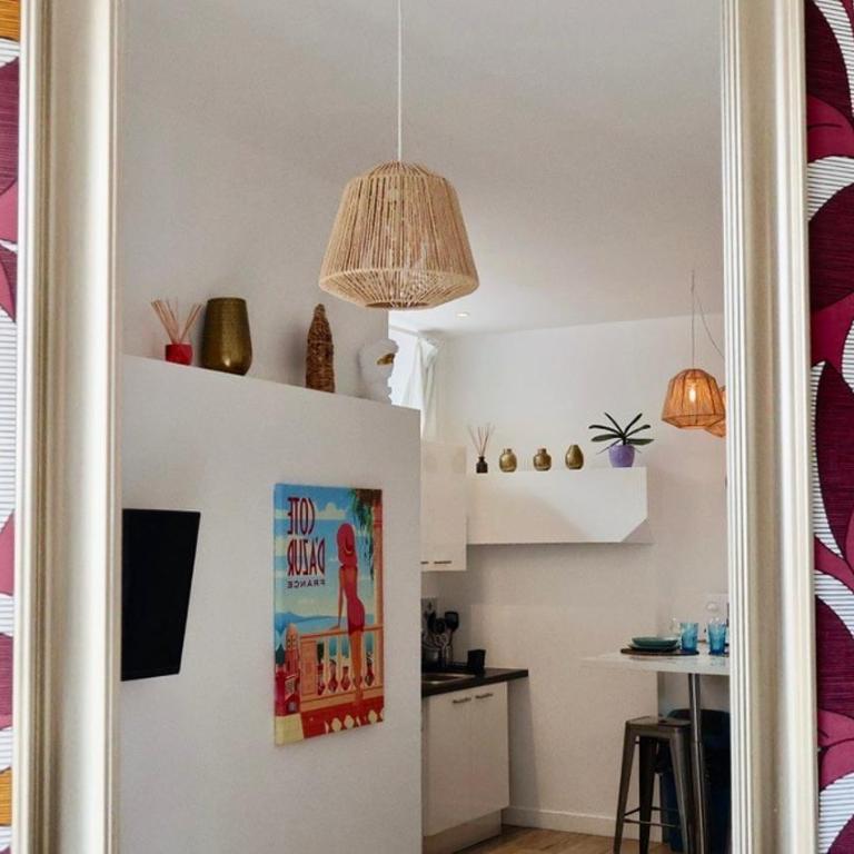 Studio with Big terrace full center with air conditioning - Appartement - 16