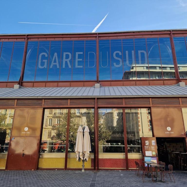 Studio with Big terrace full center with air conditioning - Appartement - 28