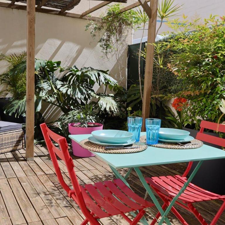 Studio with Big terrace full center with air conditioning - Appartement - 20