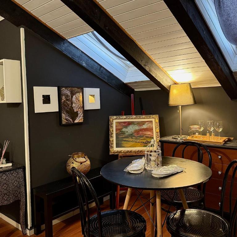 Hosting Dreams Attics - Duomo - Appartamento Attico - 1
