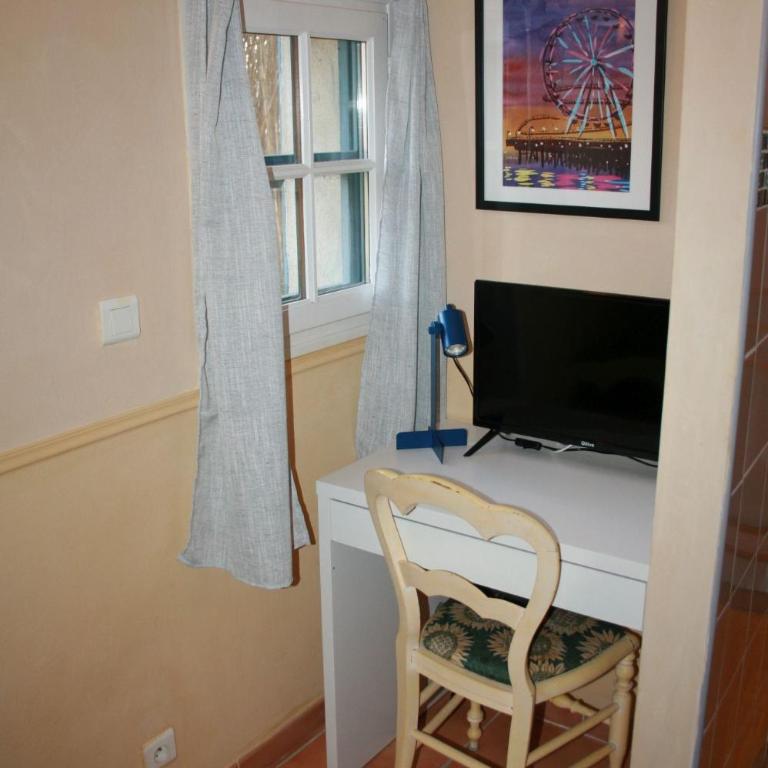 Mas de la Tour Carbonnière - Superior Apartment - 4