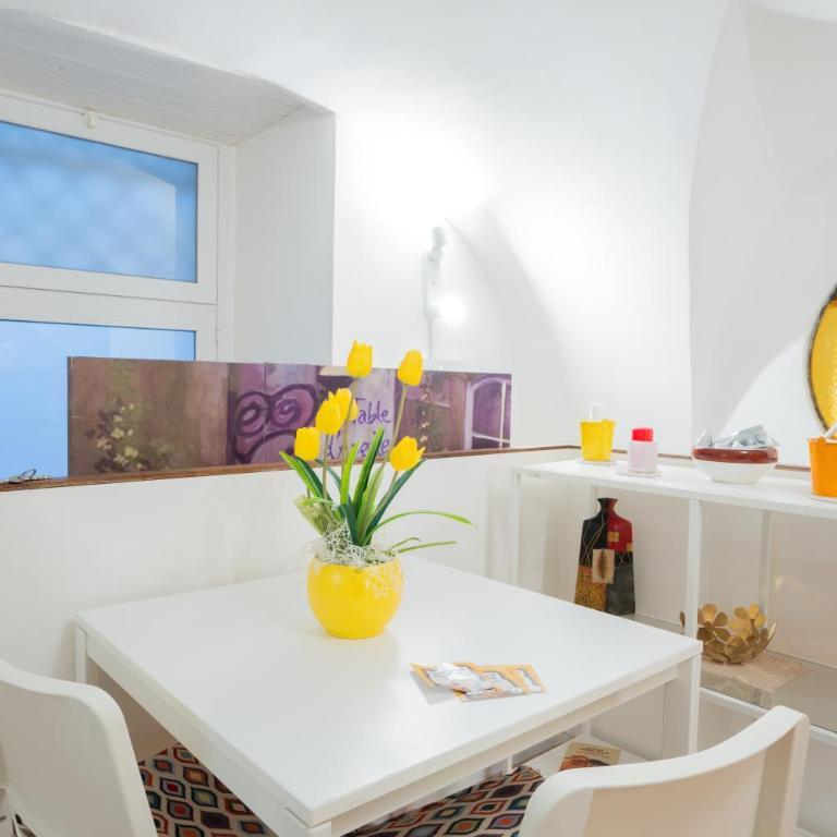 Casa Giovanni - One-Bedroom Apartment - 36