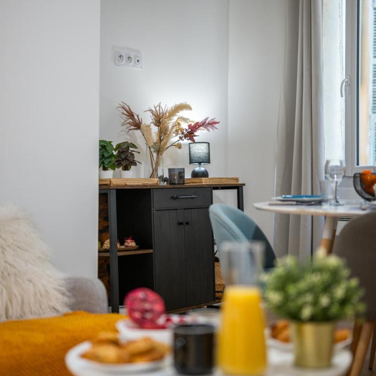 Le Castelosa - Au coeur du Vieux-Nice - Appartement 2 Chambres - 27