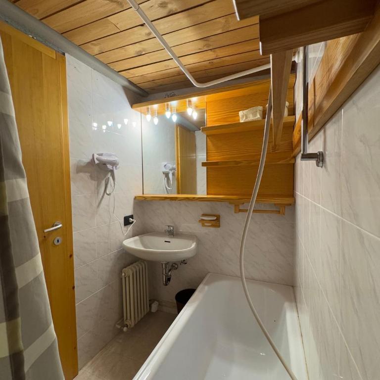 Appartamento con panorama sulla Val di Sole, Natura, Trekking e Relax - Appartamento con 1 Camera da Letto - 13