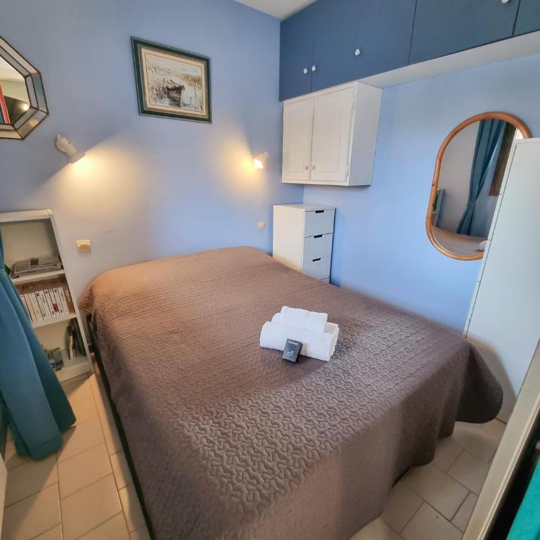 L'escapade - T2 en centre ville avec terrasse, clim et wifi - One-Bedroom Apartment - 11