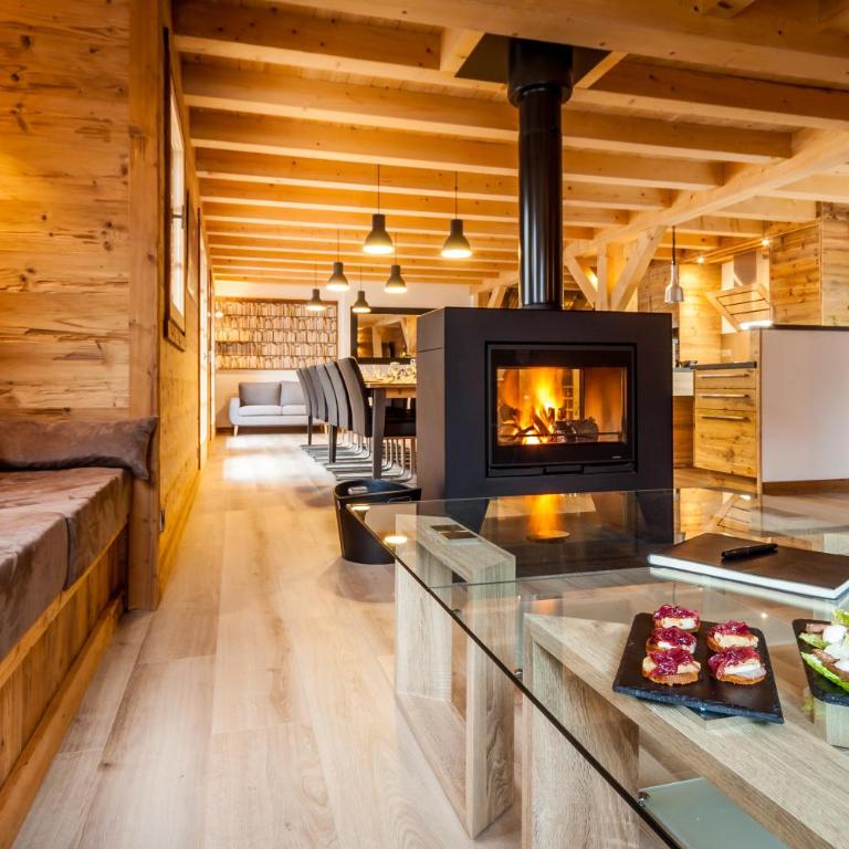 Les Couadzous Samoëns Centre, Sauna, Jacuzzi, 6 chambres, 7 salles de bains, 16 pers 250 m2 - Chalet - 3