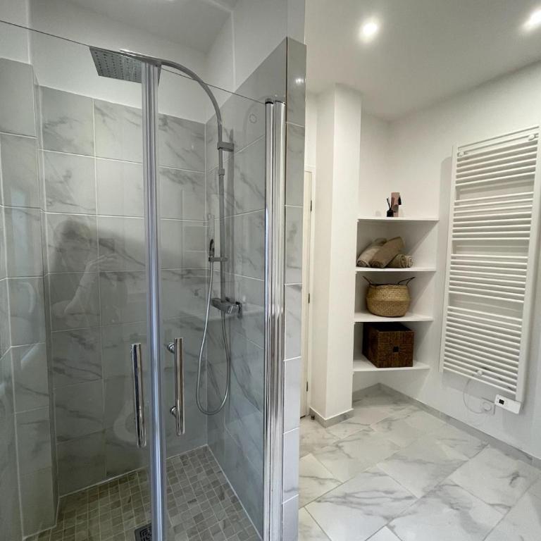 Joli 2 pièces avec terrasse, proche mer - Appartement 1 Chambre - 2