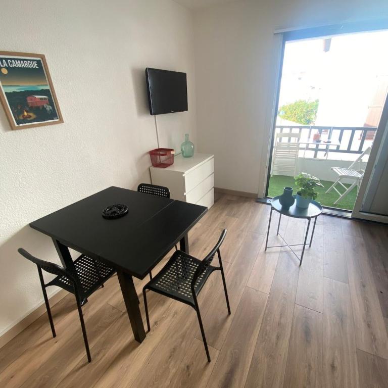 Studio dans le village pour 2 adultes 2 enfants - Studio - 3
