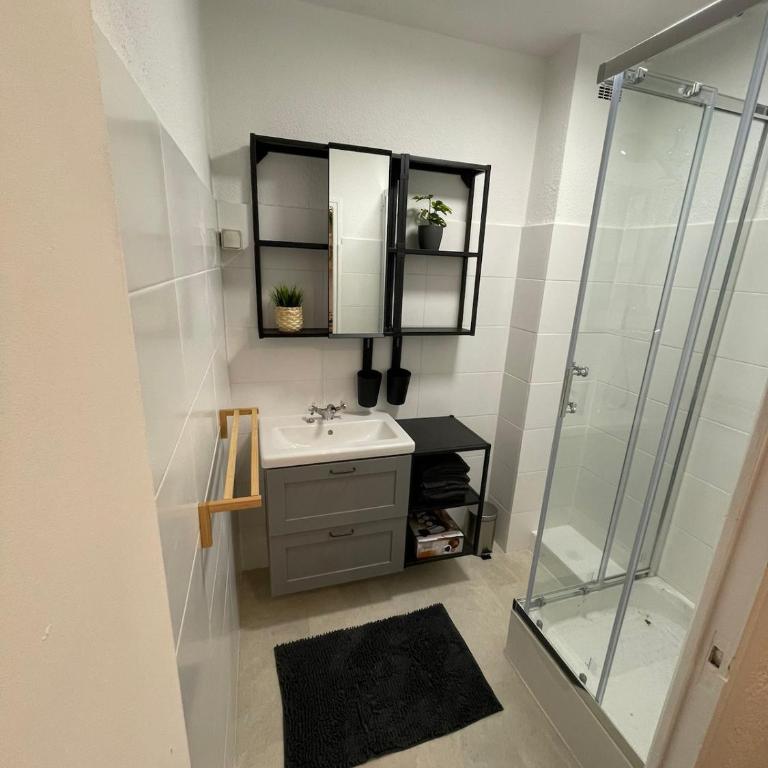 Studio dans le village pour 2 adultes 2 enfants - Studio - 5