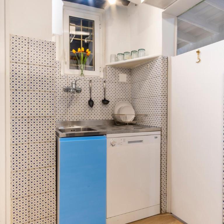 Elegantis Monti Suite Apartment - Two-Bedroom Apartment - 14
