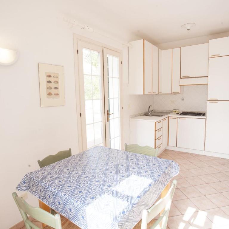 Appartamenti Villa Anna - Goelba - Appartamento con 2 Camere da Letto e Vista Giardino - 7