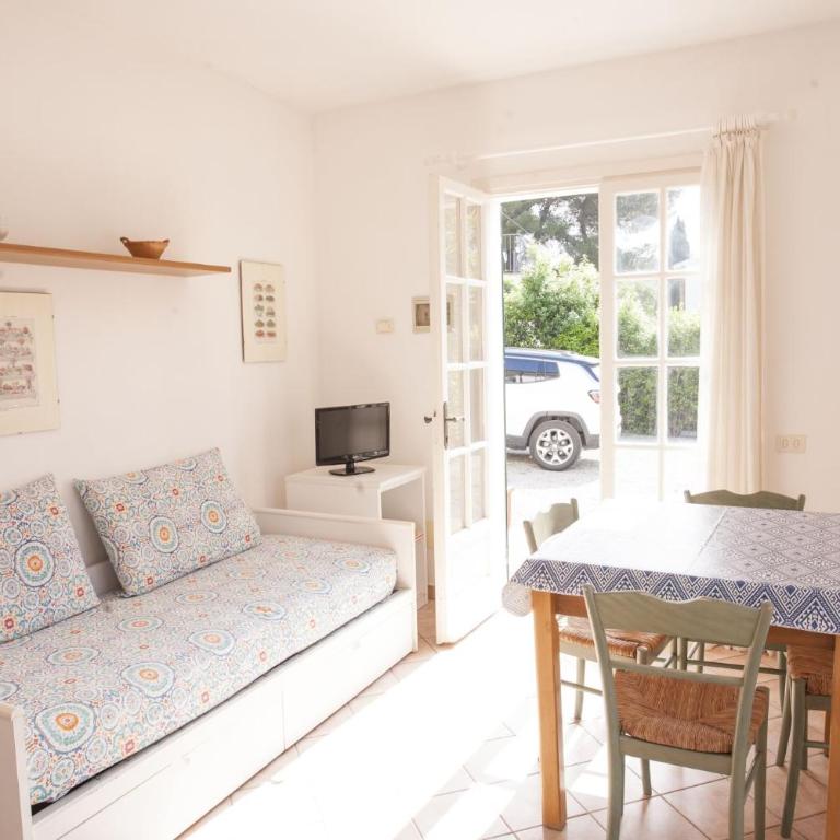 Appartamenti Villa Anna - Goelba - Appartamento con 2 Camere da Letto e Vista Giardino - 6