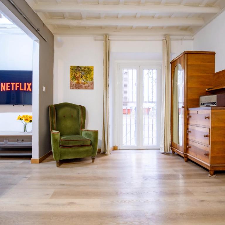 Elegantis Monti Suite Apartment - Two-Bedroom Apartment - 30