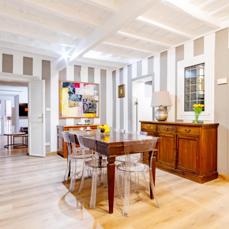 Elegantis Monti Suite Apartment - Two-Bedroom Apartment - 39