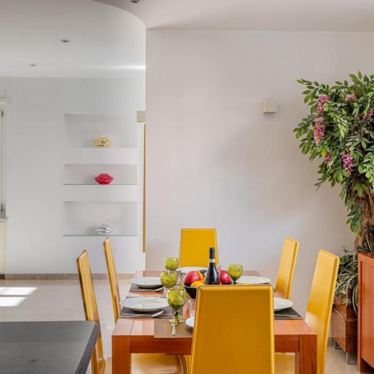EUR LUXURY APARTAMENT FOR 4pp 2 BEDROOMS - Appartamento con 2 Camere da Letto - 30