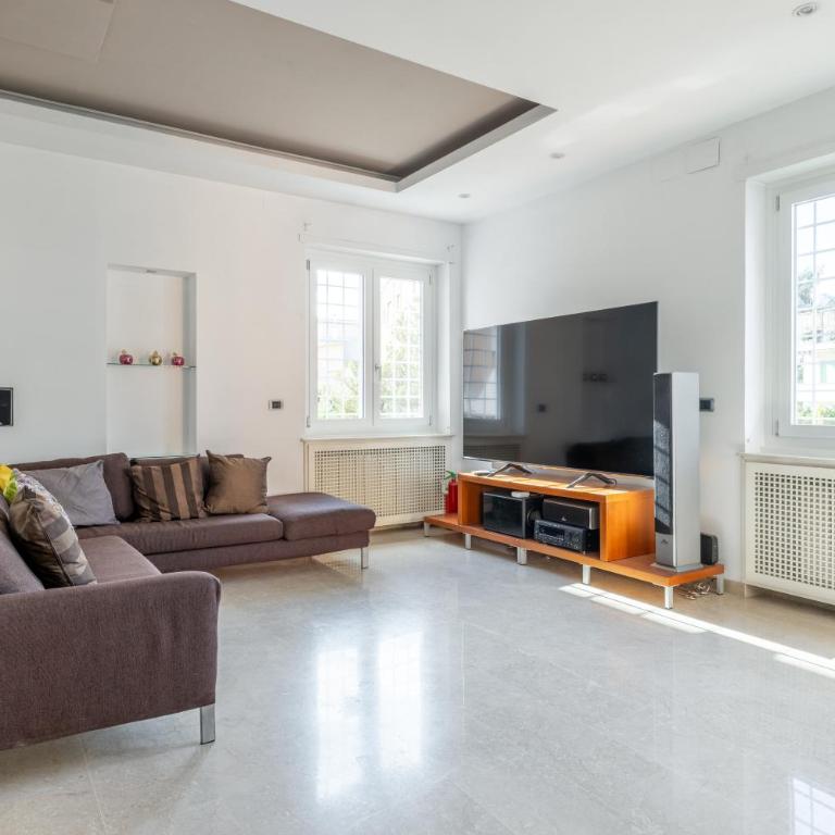 EUR LUXURY APARTAMENT FOR 4pp 2 BEDROOMS - Appartamento con 2 Camere da Letto - 38