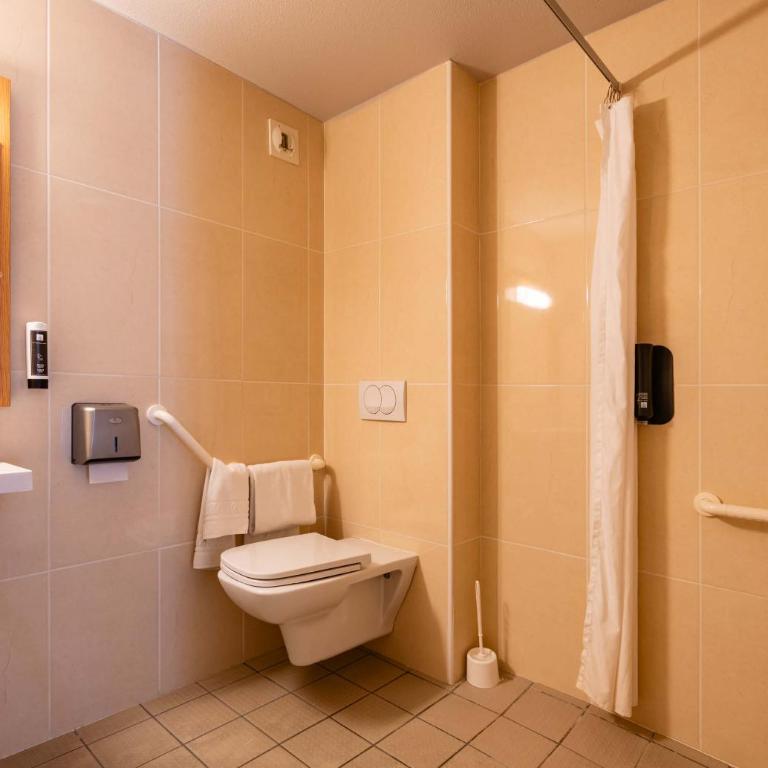 B&B HOTEL Grenoble Centre Alpexpo - Chambre Double - Accessible aux Personnes à Mobilité Réduite - 8