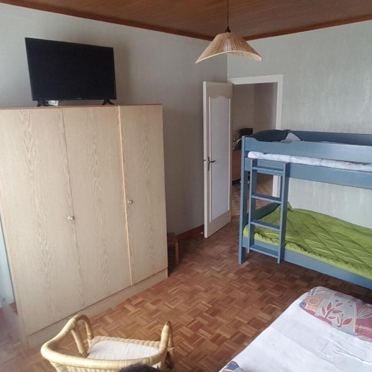 Location vacances Royan - Three-Bedroom House - 8
