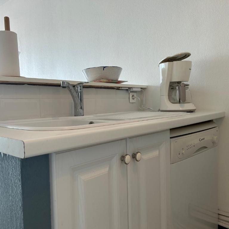 Appart 2 pièces - cabine 6 couchages BANYULS SUR MER BN130-C113 - One-Bedroom Apartment with Sea View and Terrace - 9