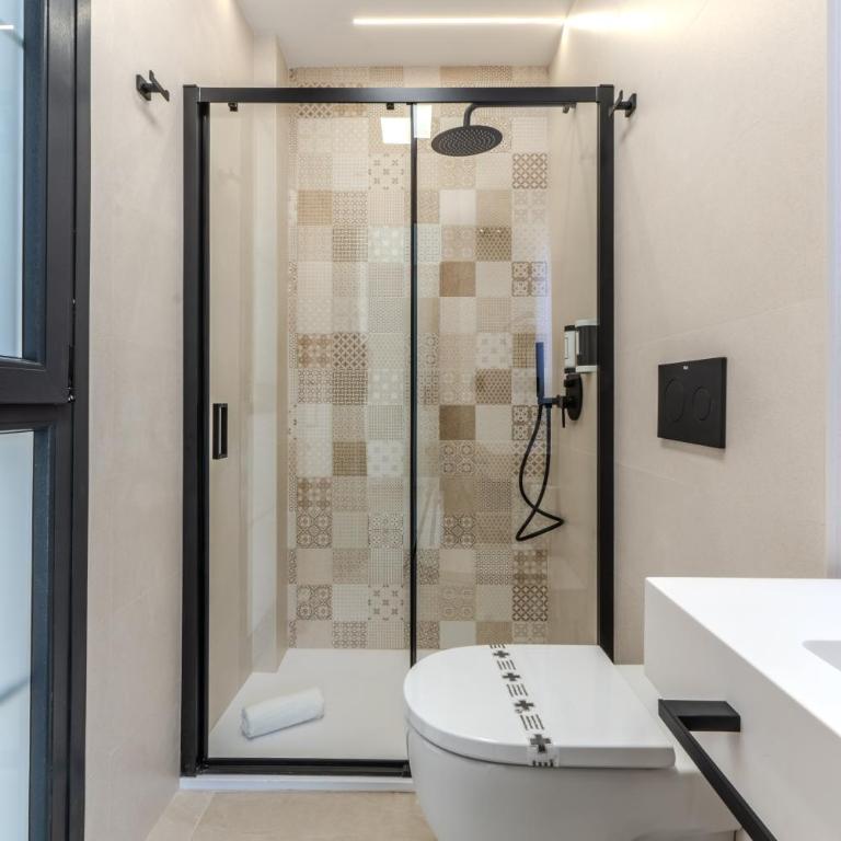 Apartamentos La Basílica by BeAlicante - Deluxe Studio - 2