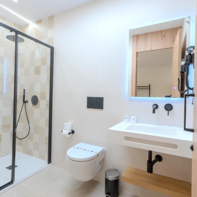 Apartamentos La Basílica by BeAlicante - Deluxe Studio - 8