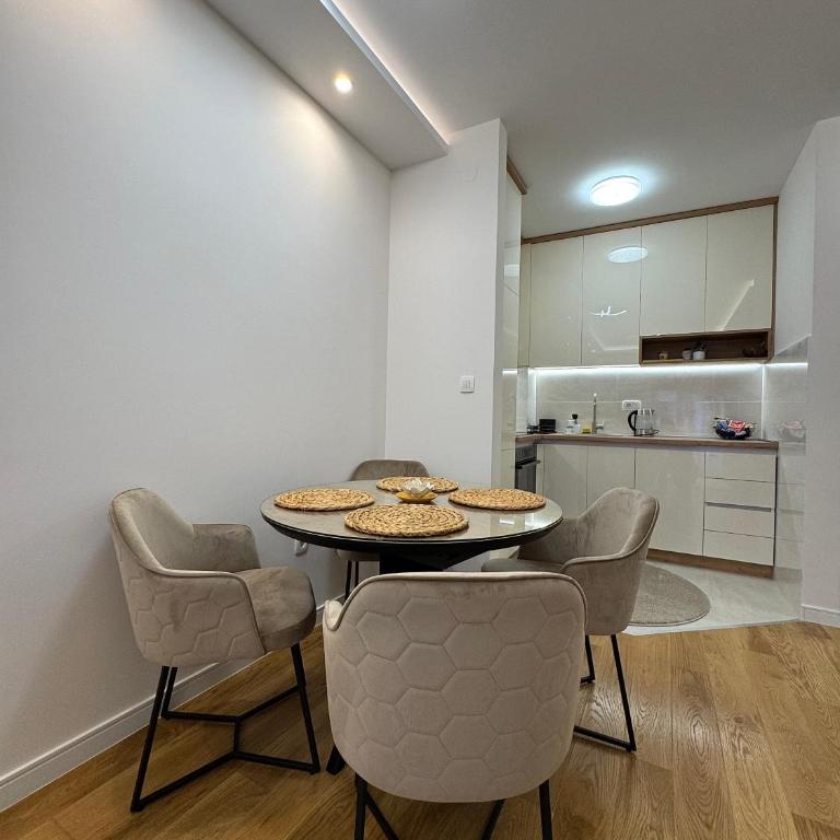 Stan AP Central Podgorica - One-Bedroom Apartment - 3