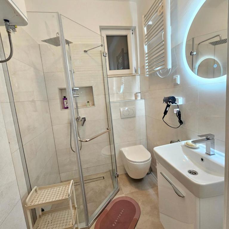 Central Retreat Sarajevo - Apartman sa 1 Spavaćom Sobom - 18