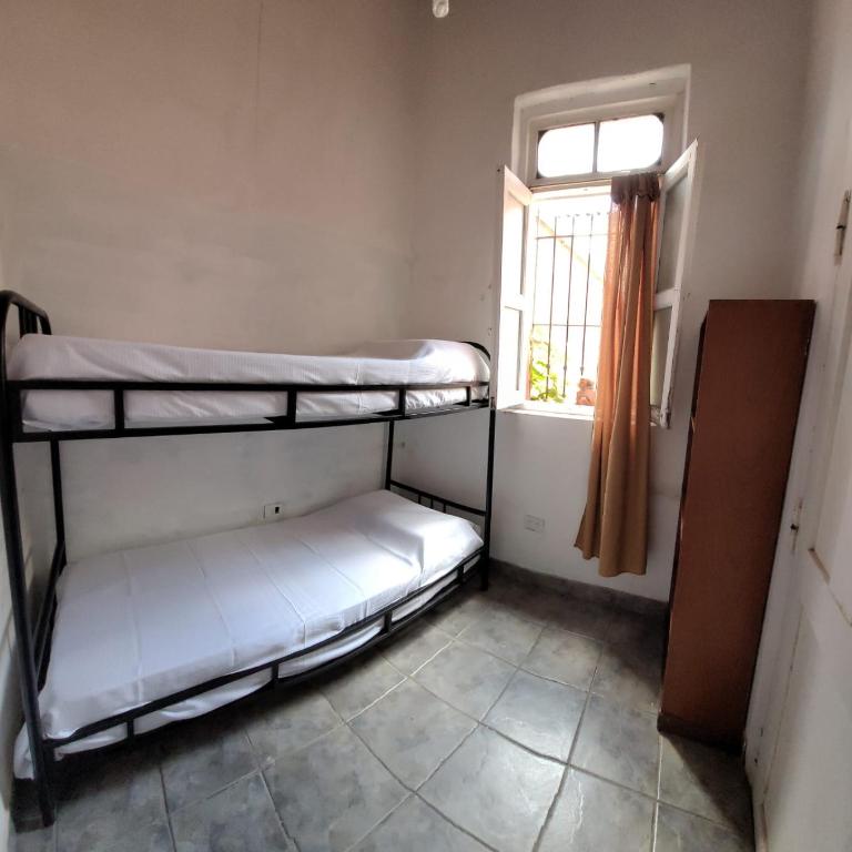 Urban Salta Hostel - Budget Double Room - 2