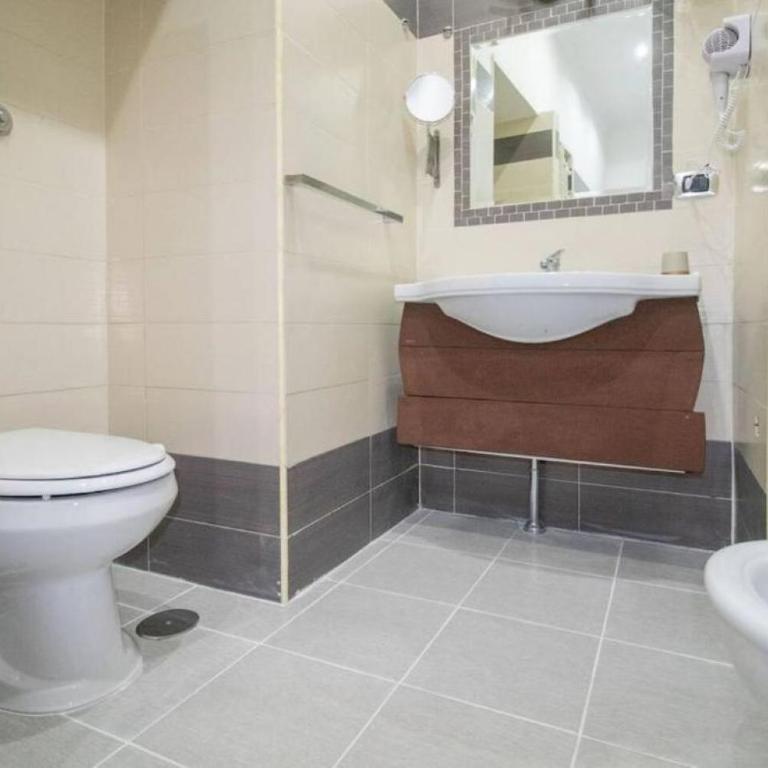 Monticelli House inThe Historical Center - Appartamento con 3 Camere da Letto - 31