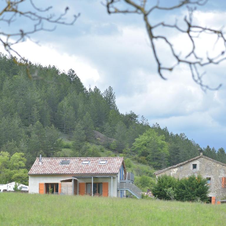 Un Air de Die - Appartement - Vue sur Jardin - 1