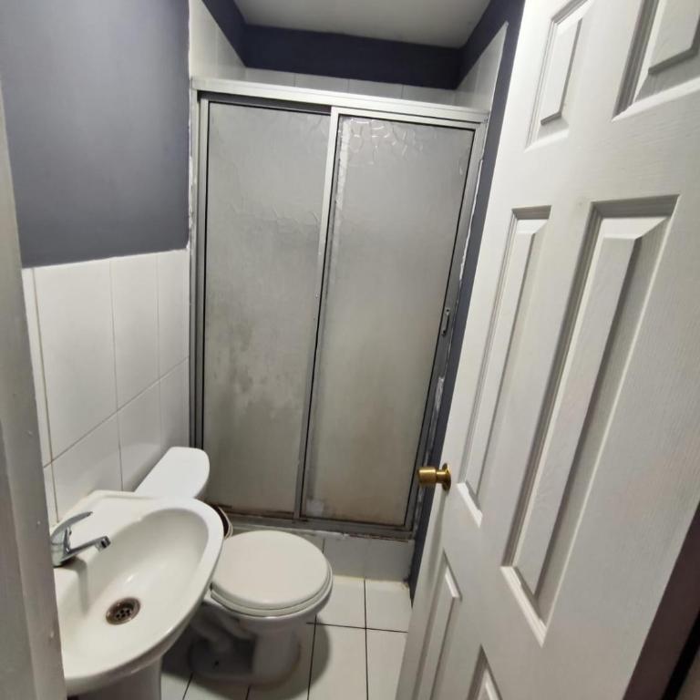 Donde PATO - Habitación Doble con baño privado - 8