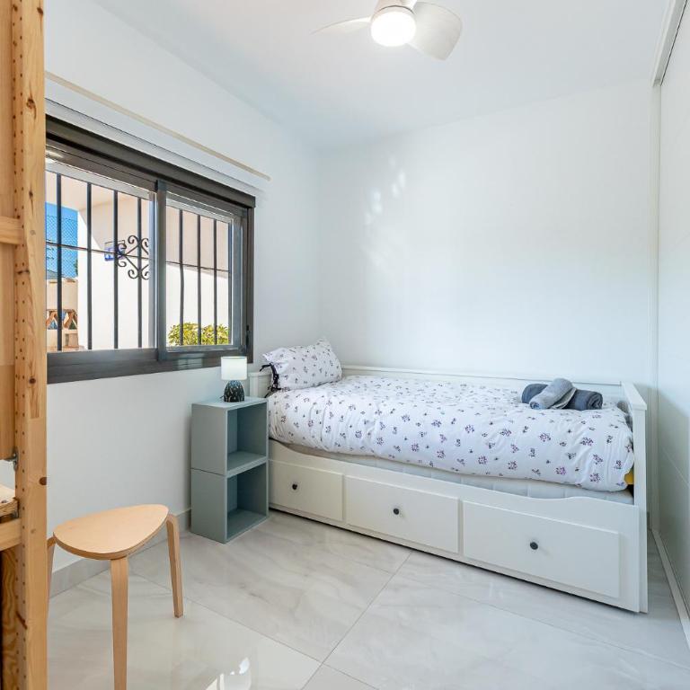 Los Jarales Club Calahonda - Apartamento con vistas al jardín - 11