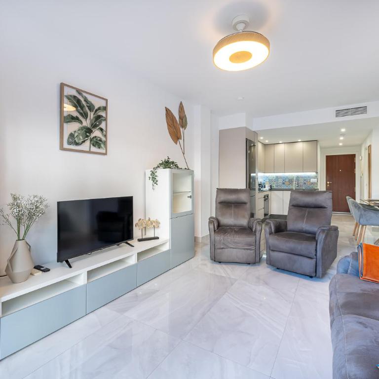 Los Jarales Club Calahonda - Apartamento con vistas al jardín - 13