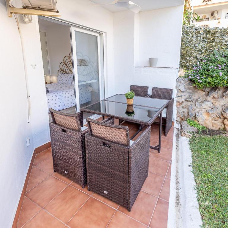 Los Jarales Club Calahonda - Apartamento con vistas al jardín - 14