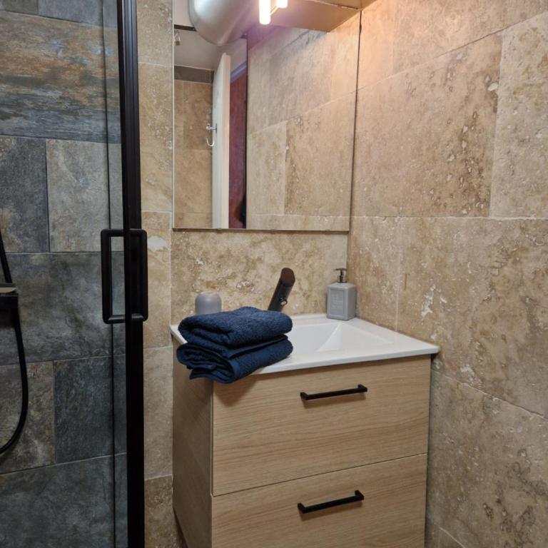 Apartment Rue St Antoine - Appartement 1 Chambre - 17