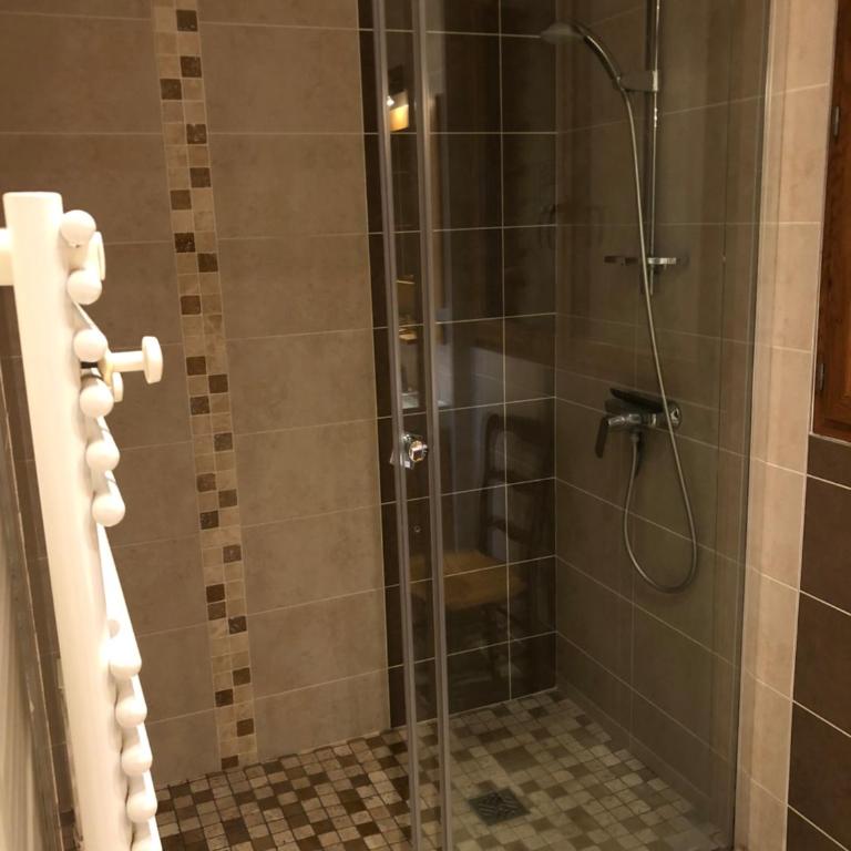 Gite La Grange sur les Bois - Maison 5 Chambres - 13