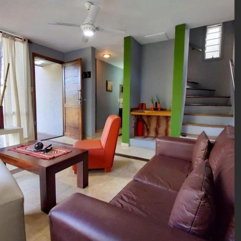 Limite Sur - Casa de 2 dormitorios - 18